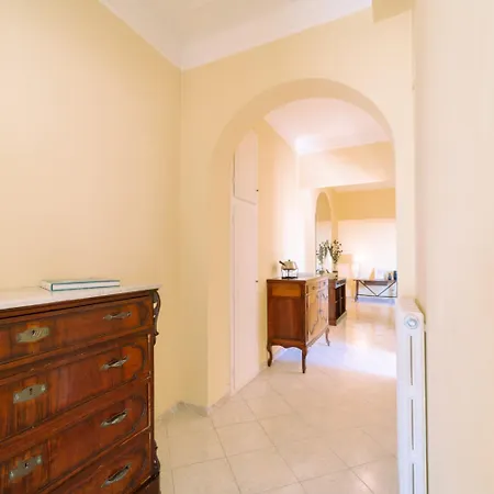 Daire Elegant In The Center By Wonderful Italy Sanremo