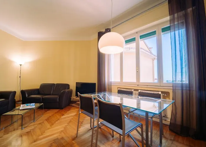 아파트 Elegant In The Center By Wonderful Italy *